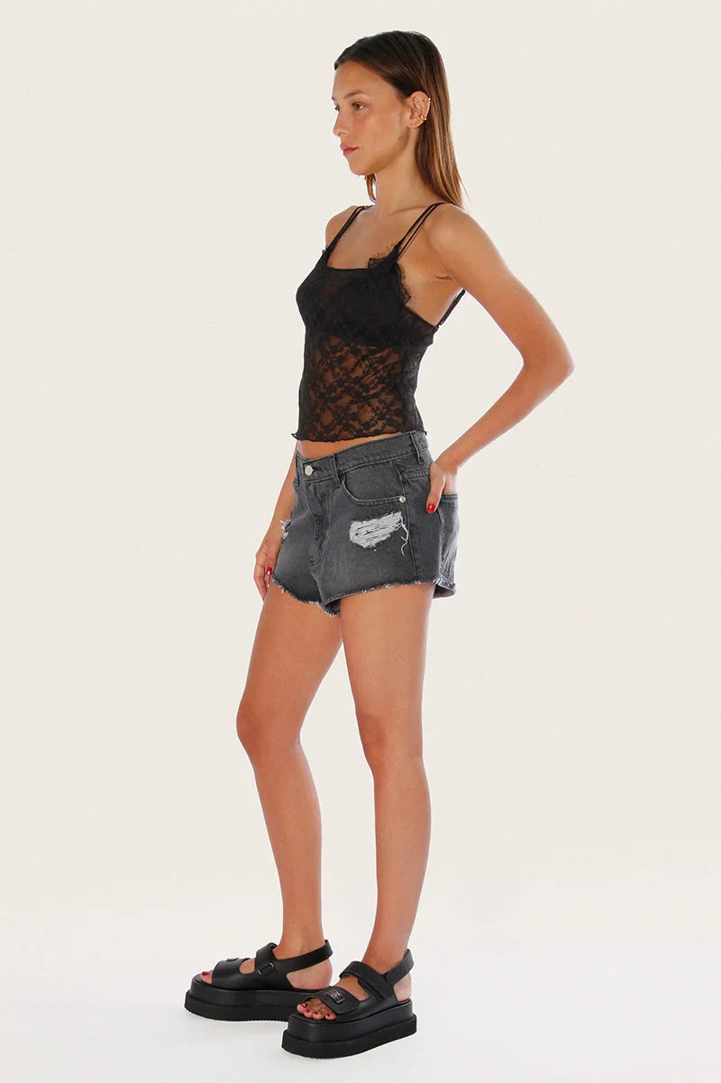 Short Dila